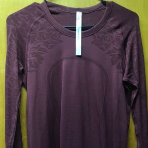 Lululemon shirt